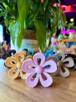 Soft Blooms Hair Clip - Image 4