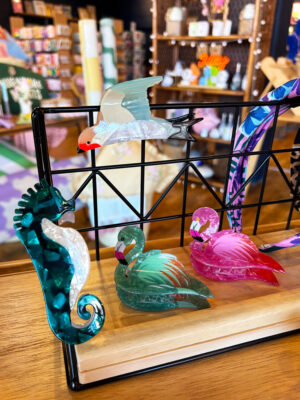Bold Swallow Hair Clip - Image 2